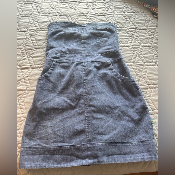 Strapless jean dress - Picture 2 of 5